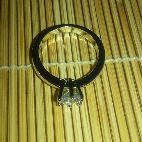 Solitaire Sterling Silver 925 Cubic Zirconia - Picture 4 of 6